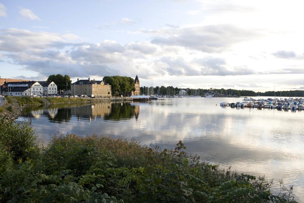 Hotell Bla Blom Gustavsberg Extérieur photo
